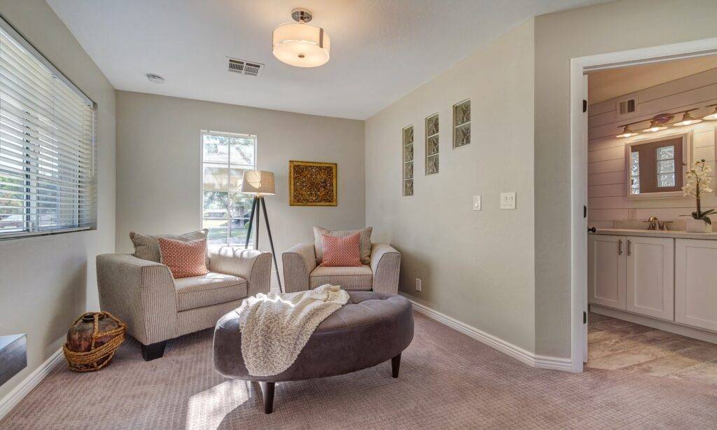 Exploring the Cost of House Staging and its Profitable Returns In Phoenix, Mesa, Scottsdale, and Surprise!